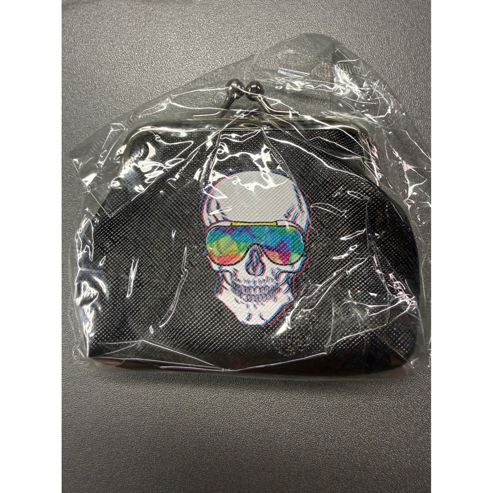 Black Faux Leather Kiss Lock‎ Coin Purse Rainbow Skull Sunglasses Glitch Art